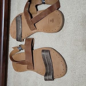 Frye sandals